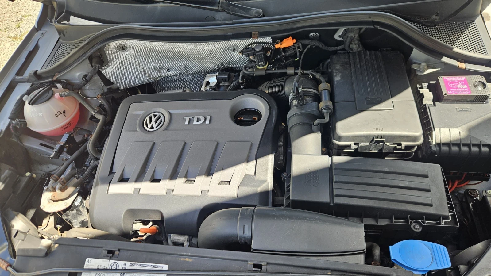 VW Tiguan 2.0tdi.110ks.6skop.klimatron, снимка 13 - Автомобили и джипове - 55455840