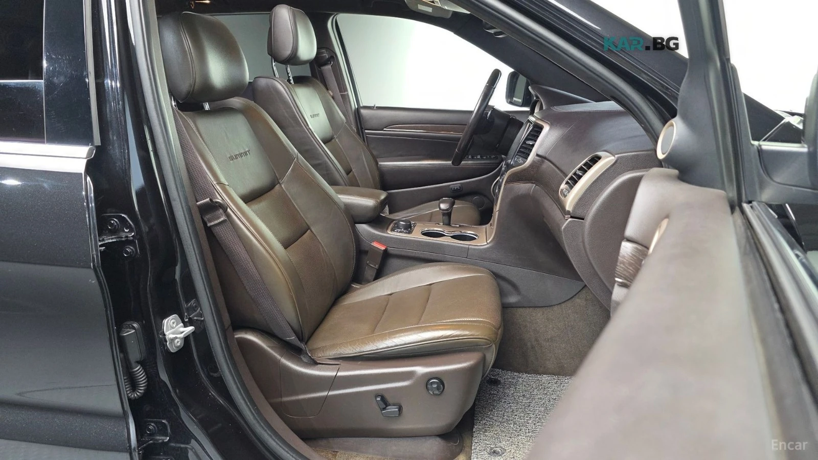 Jeep Grand cherokee SUMMIT* 4X4* 8ZF* DISTRONIC* HARMAN* PANO* �����*  | Mobile.bg � ����������� 12