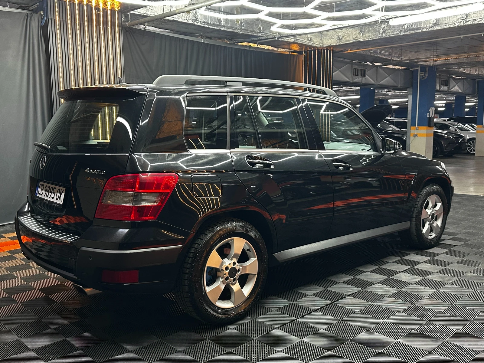 Mercedes-Benz GLK 280/Газов инж/ГАРАНЦИЯ 6 мес/Уникално запазен, снимка 4 - Автомобили и джипове - 56148615