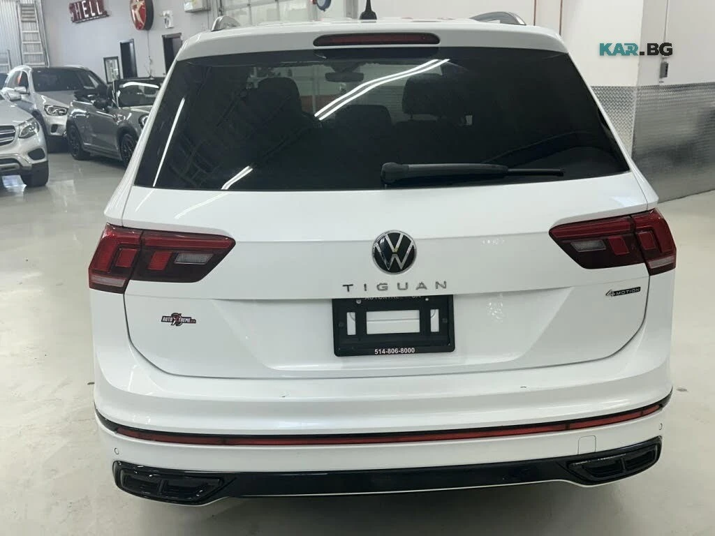 VW Tiguan R-Line Black 4Motion * АвтоКредит * (ЦЕНА ДО БГ), снимка 4 - Автомобили и джипове - 56167302
