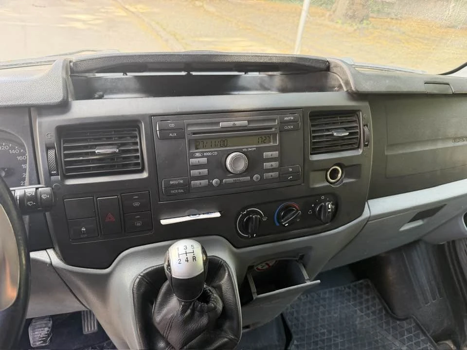 Ford Transit 2.2tdci 110kс 8+ 1 клима, снимка 8 - Бусове и автобуси - 54892102