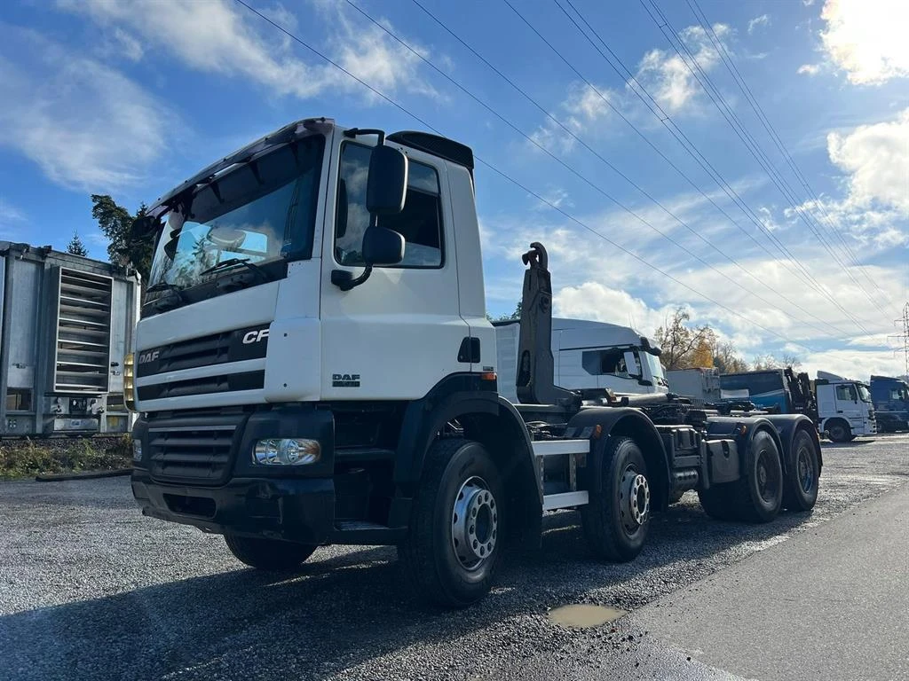 Daf CF 85.410 Ръчка 8x4 теглич - изображение 6