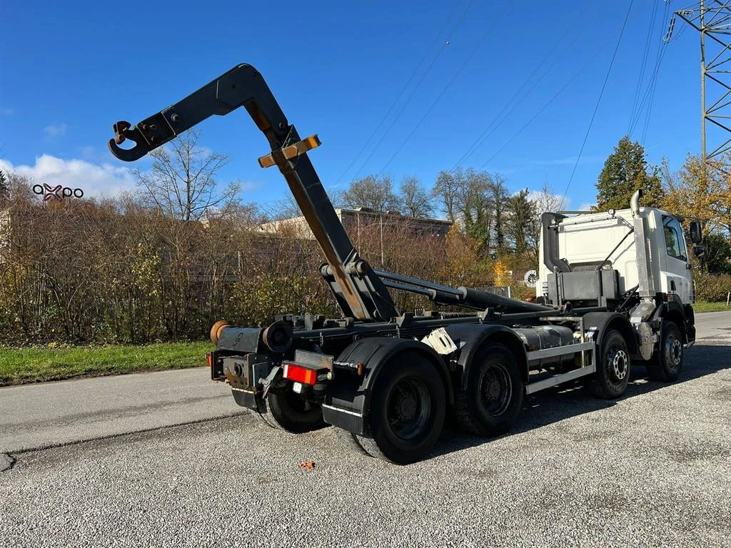 Daf CF 85.410 Ръчка 8x4 теглич - изображение 3