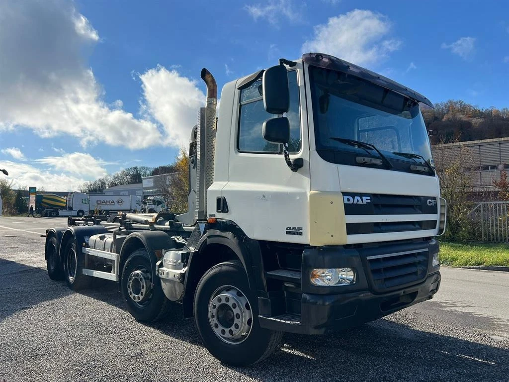 Daf CF 85.410 Ръчка 8x4 теглич - изображение 7