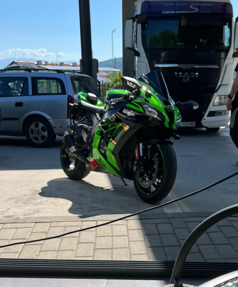 Kawasaki Ninja Special Edition ABS, снимка 2 - Мотоциклети и мототехника - 51324401