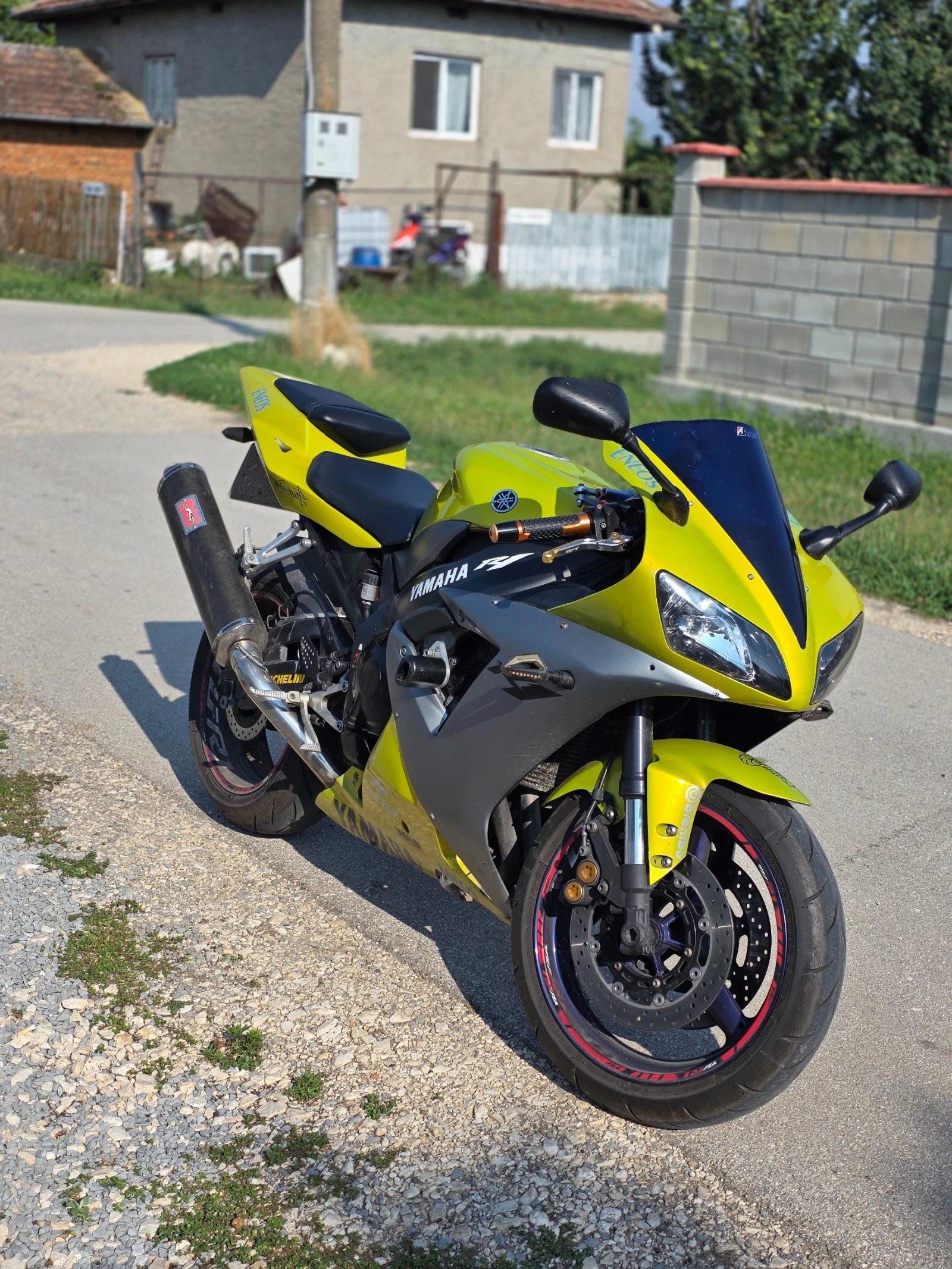 Yamaha Yzf R1