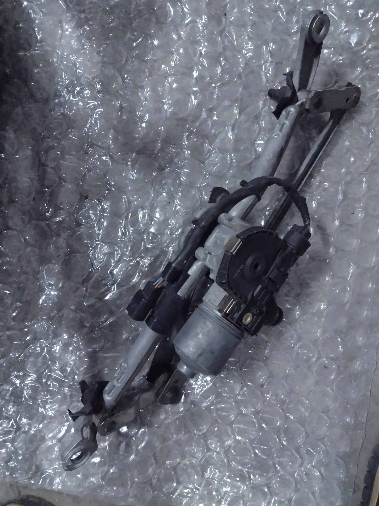 85010-05090-C      TOYOTA AVENSIS III (2009-2012) Bosch 3 397 021 034 | Mobile.bg   1