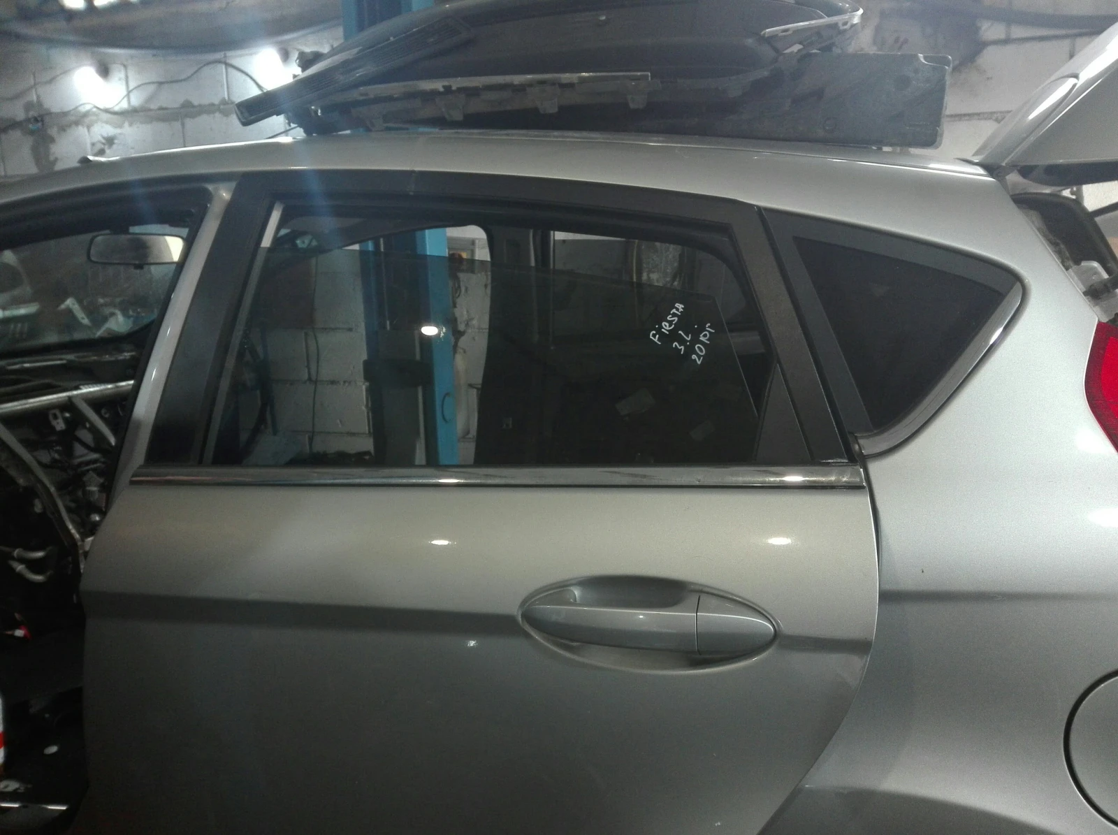 ������ ����� ���� 4����� ���� ������ | Mobile.bg � ����������� 1