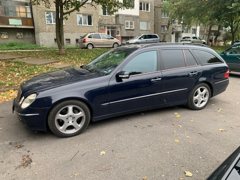 Mercedes-Benz E 320 W211, снимка 3 - Автомобили и джипове - 47424594