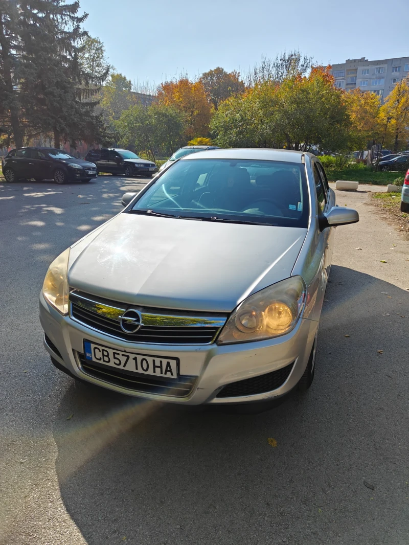 Opel Astra H 1.6 (105hp) ECOTEC Газов инжекцион, снимка 1 - Автомобили и джипове - 47786259