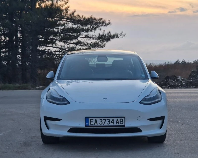 Tesla Model 3 Европейска Отлична, снимка 5 - Автомобили и джипове - 48183477