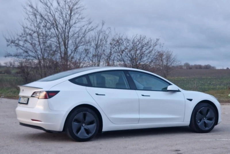 Tesla Model 3 Европейска Отлична, снимка 6 - Автомобили и джипове - 48183477