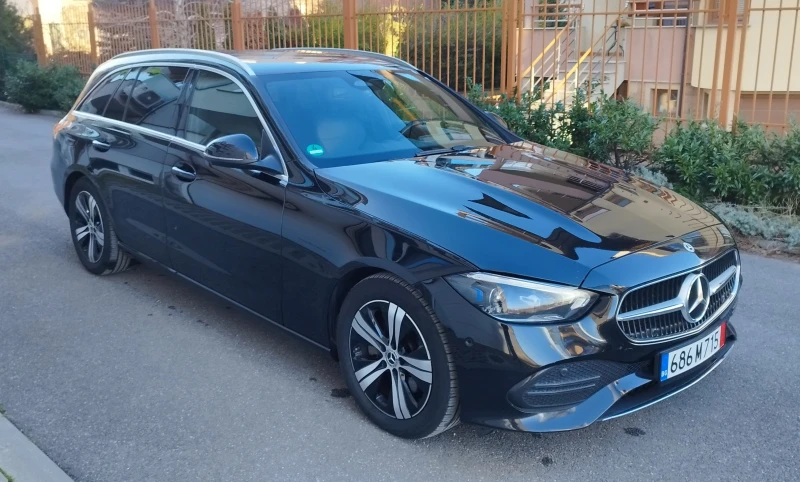 Mercedes-Benz C 220 d Break W206 Avantgarde, снимка 4 - Автомобили и джипове - 48432393