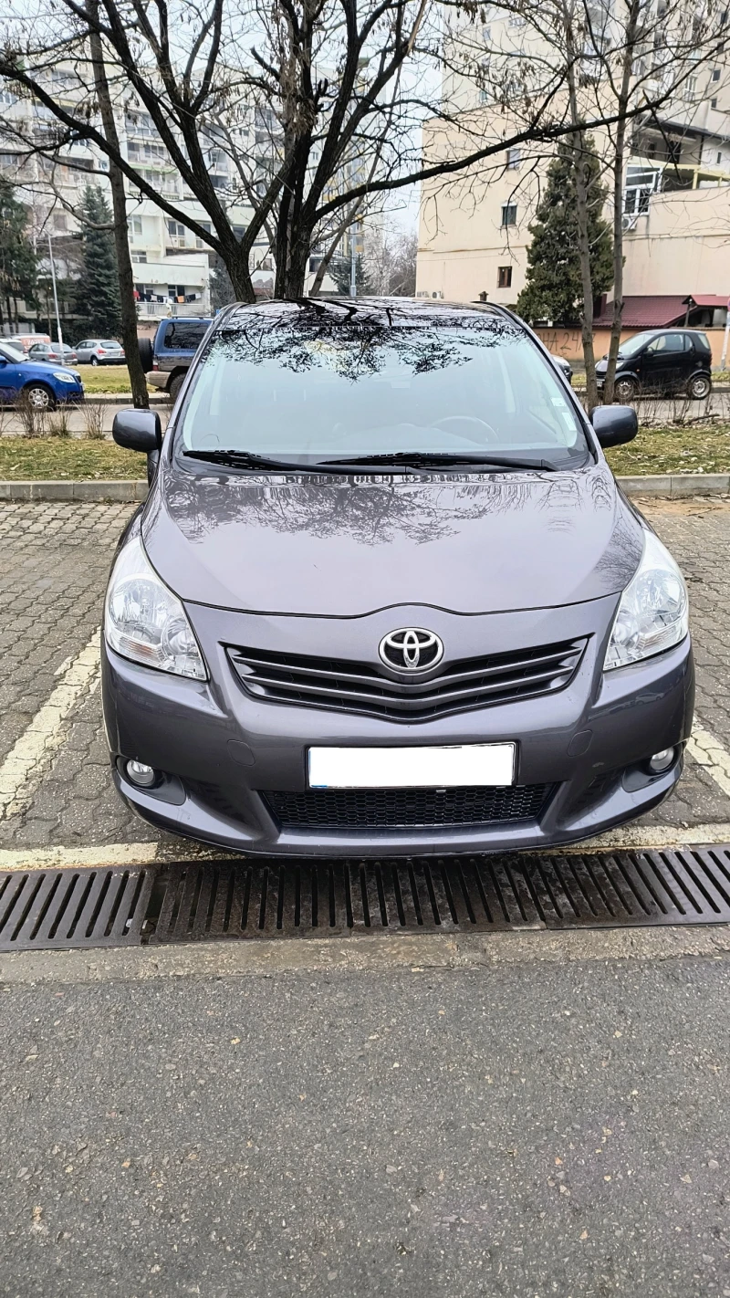 Toyota Verso 1.6 ГАЗ, снимка 6 - Автомобили и джипове - 49228662