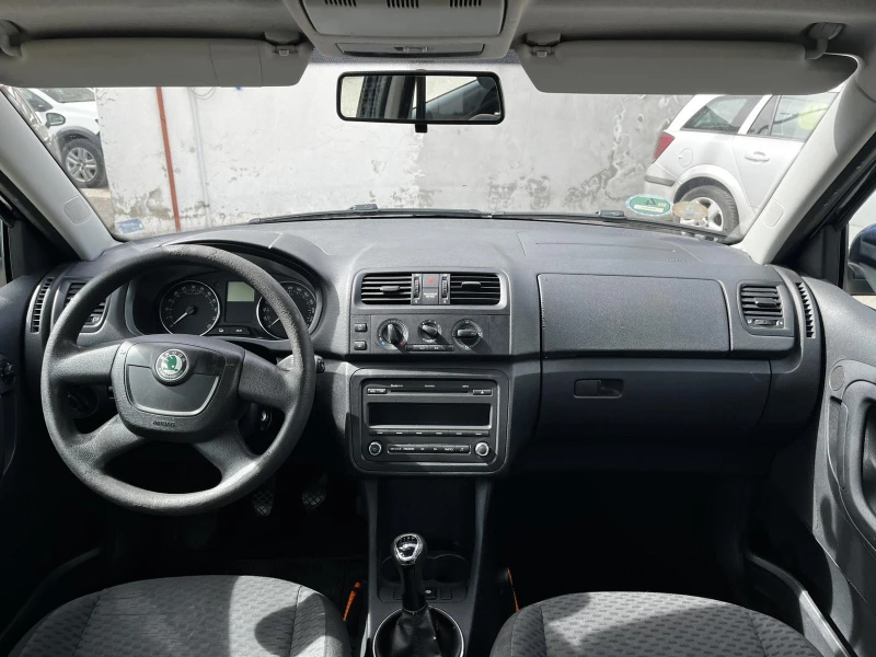 Skoda Fabia 1.2TDI, снимка 14 - Автомобили и джипове - 49500641