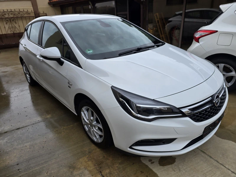 Opel Astra 1.6d, снимка 2 - Автомобили и джипове - 49608395