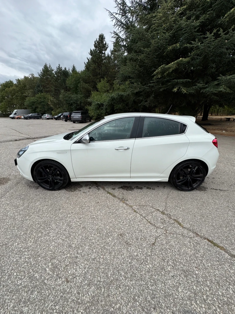 Alfa Romeo Giulietta 2.0jtdm?, снимка 6 - Автомобили и джипове - 52675586