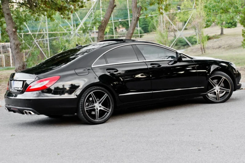 Mercedes-Benz CLS 350 Напълно Обслужен, снимка 7 - Автомобили и джипове - 51458968