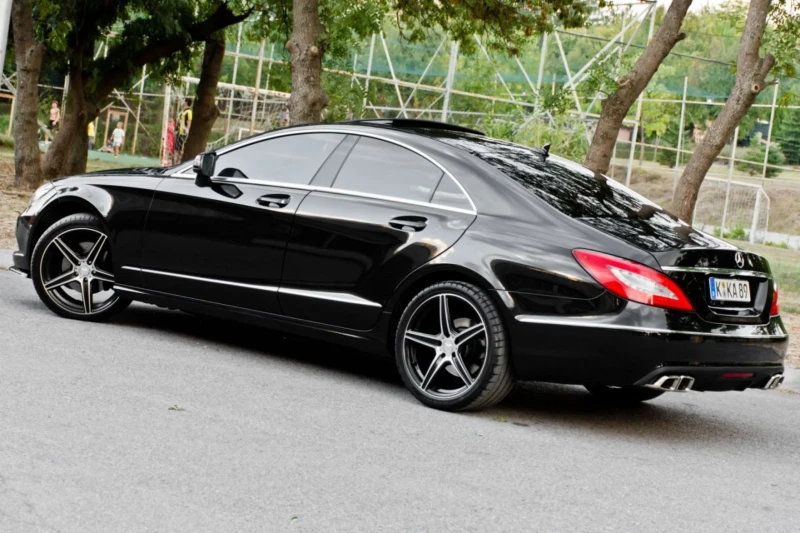 Mercedes-Benz CLS 350 Напълно Обслужен, снимка 6 - Автомобили и джипове - 51458968