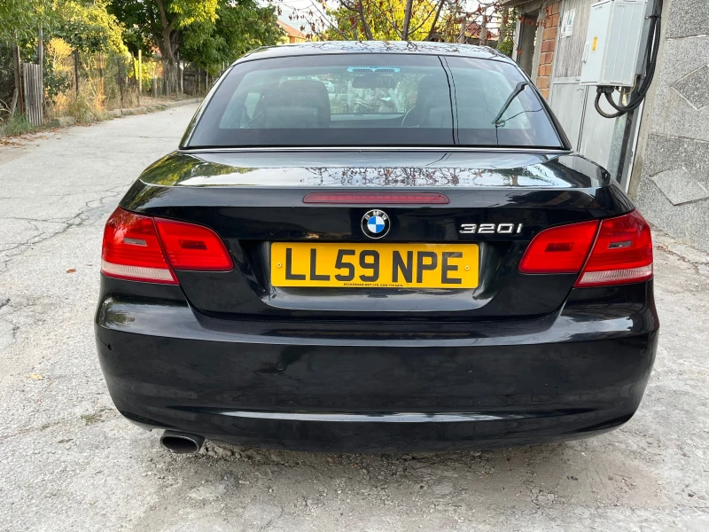 BMW 320 320i, снимка 4 - Автомобили и джипове - 52398432