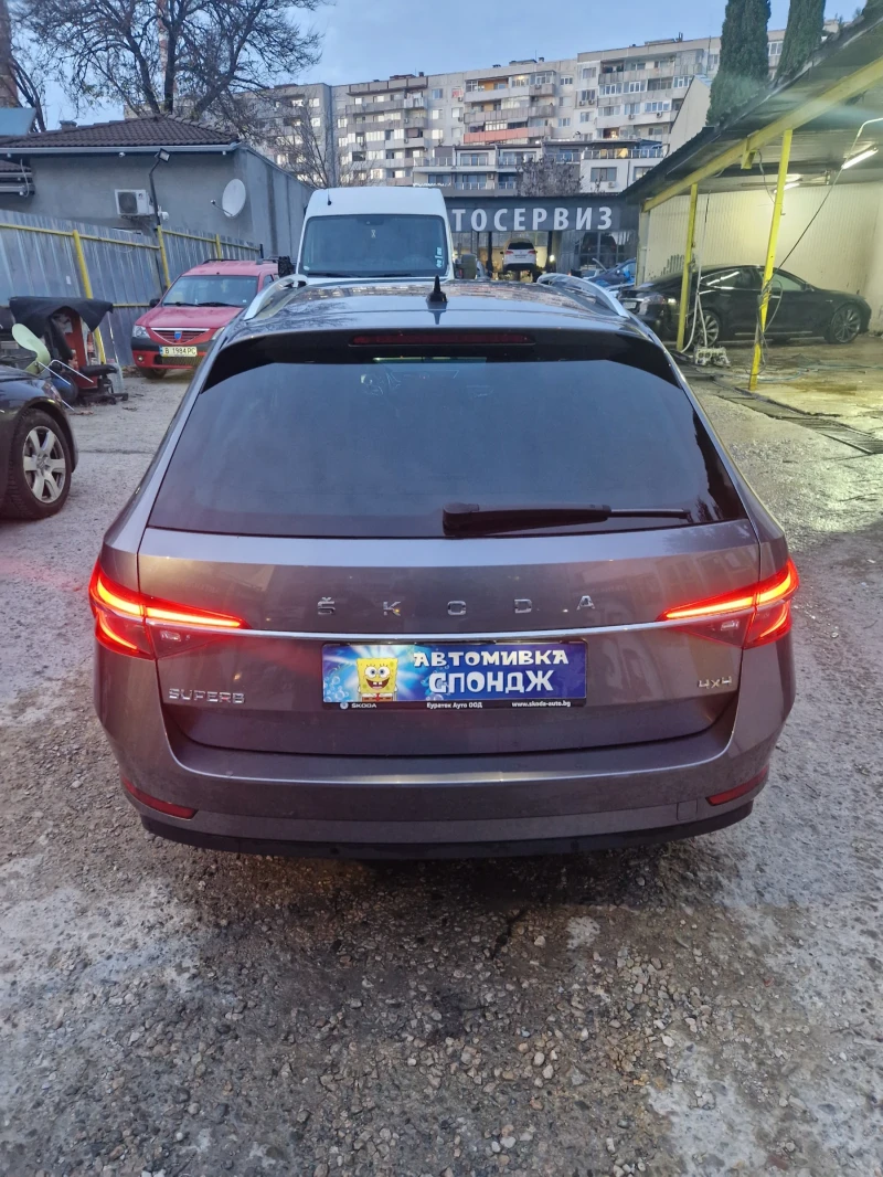 Skoda Superb 2000 TDI 200 к.с 4Х4 , снимка 4 - Автомобили и джипове - 52728744