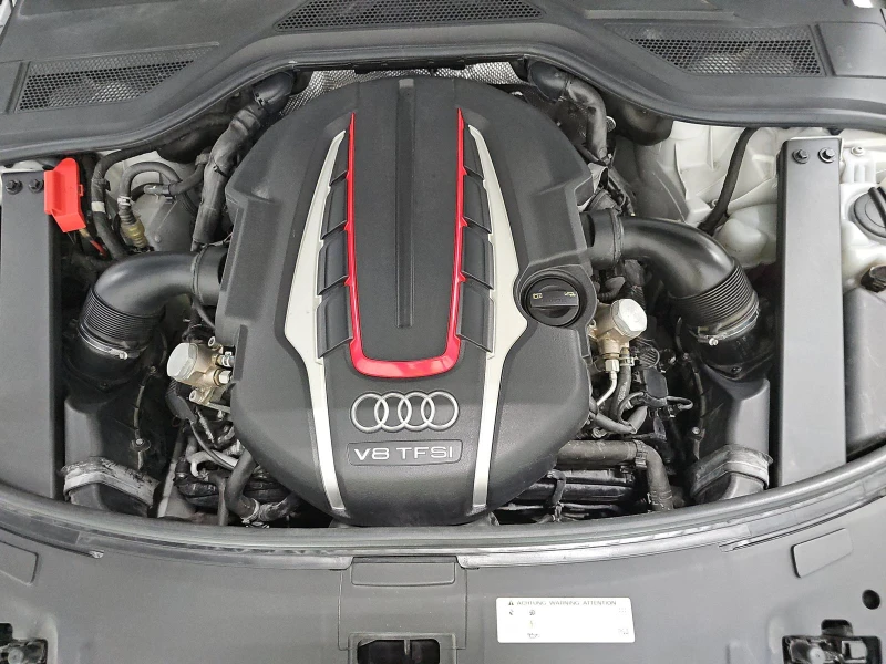 Audi S8 PLUS* CARFAX* БЕЗ ПЪРВОНАЧАЛНА* , снимка 12 - Автомобили и джипове - 52744764