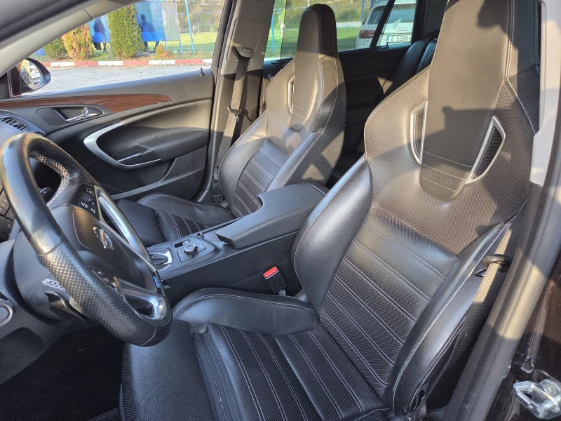 Opel Insignia Opc line 4x4, снимка 8 - Автомобили и джипове - 53241233