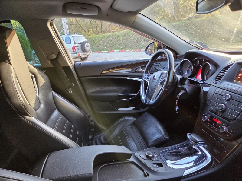 Opel Insignia Opc line 4x4, снимка 7 - Автомобили и джипове - 53241233