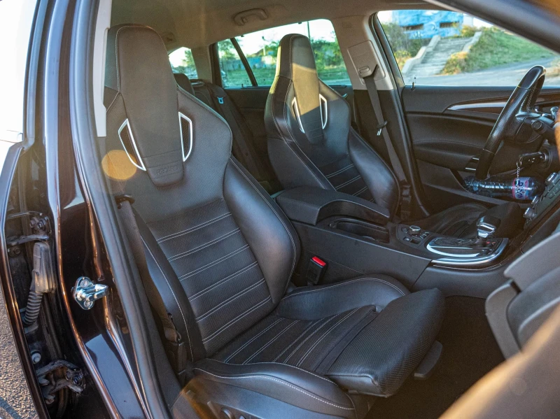 Opel Insignia Opc line 4x4, снимка 15 - Автомобили и джипове - 53241233