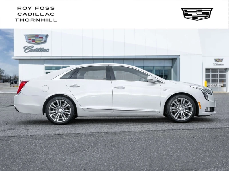 Cadillac XTS * Luxury * CARFAX * ЦЕНА ДО БГ, снимка 3 - Автомобили и джипове - 53251036