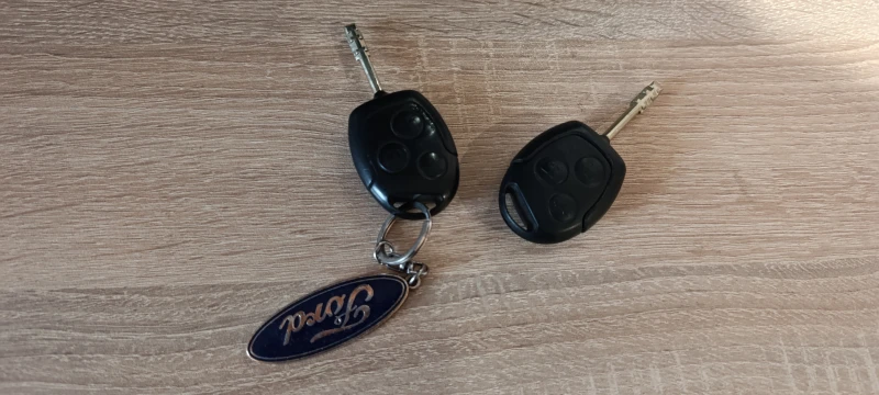 Ford Mondeo, снимка 13 - Автомобили и джипове - 53512736