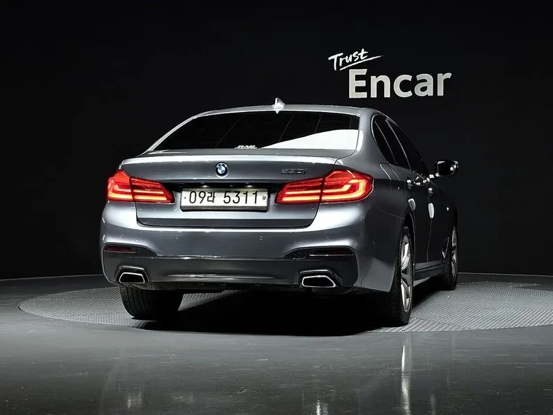 BMW 530 (G30) 530I M Sports, снимка 4 - Автомобили и джипове - 56114813