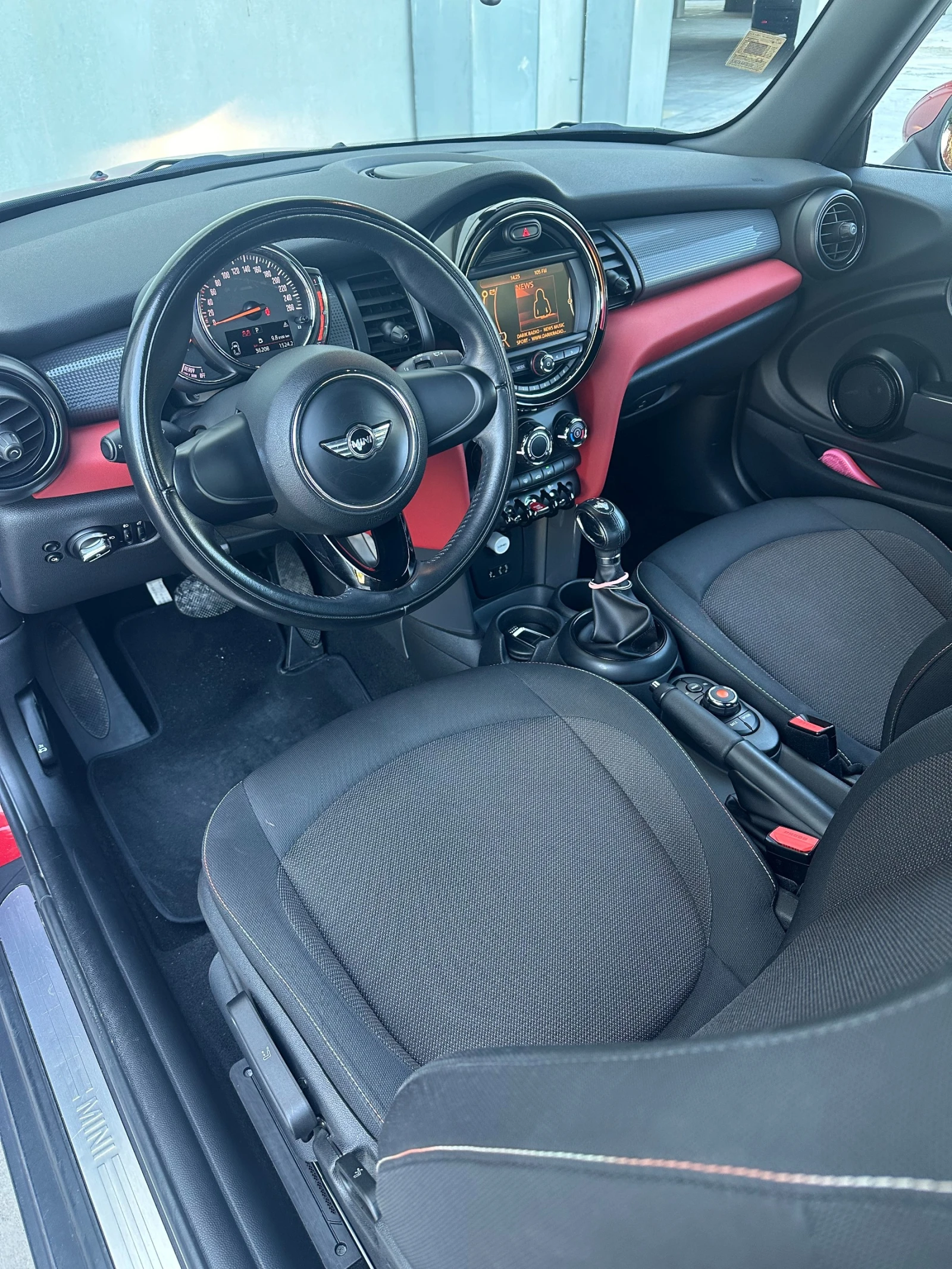 Mini Cooper cabrio 1.5 - изображение 5