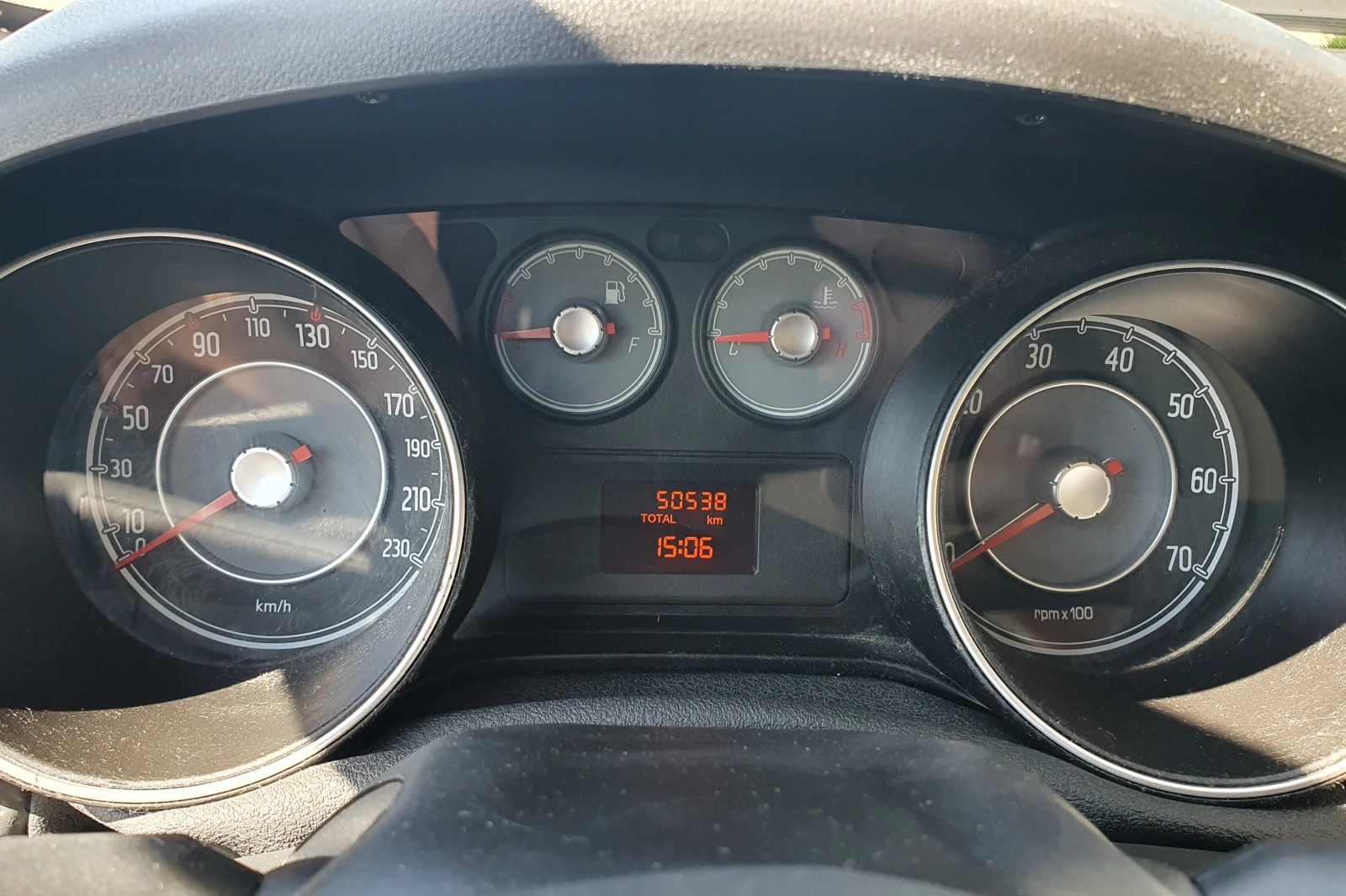 Fiat Punto EVO 50500км - изображение 5