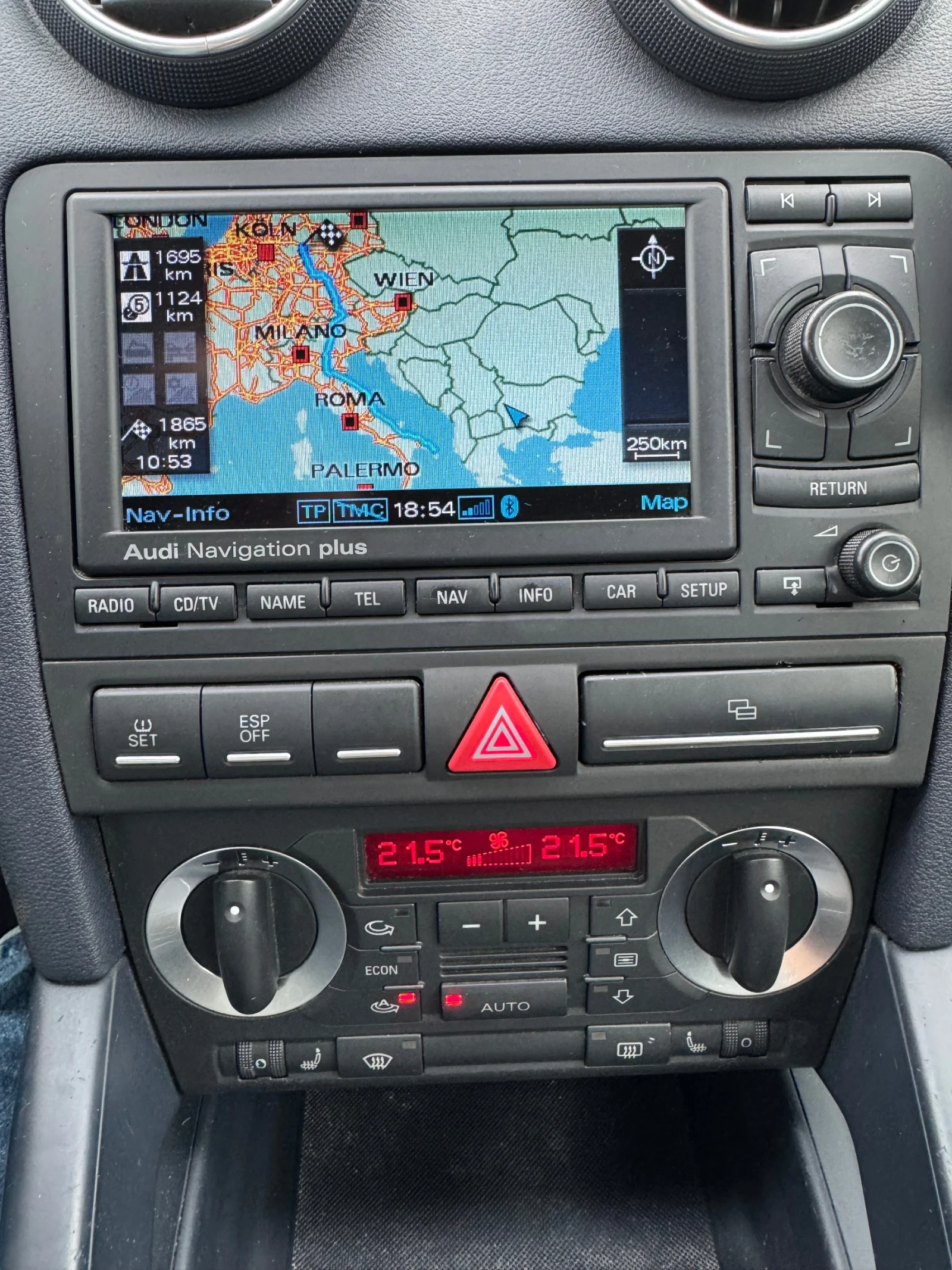 Audi A3 2.0 TDI 140 ps - изображение 10