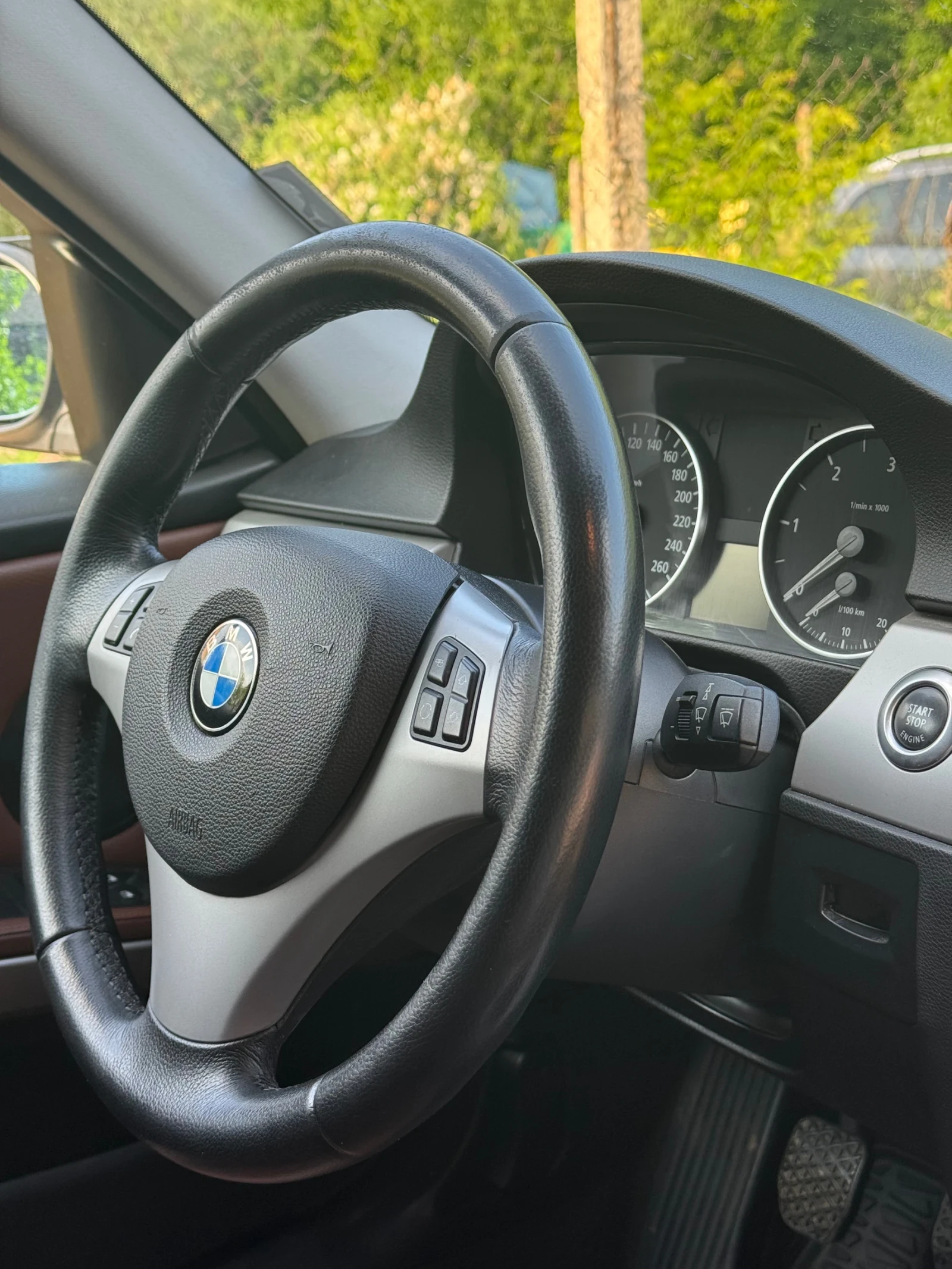 BMW 320 D - изображение 6