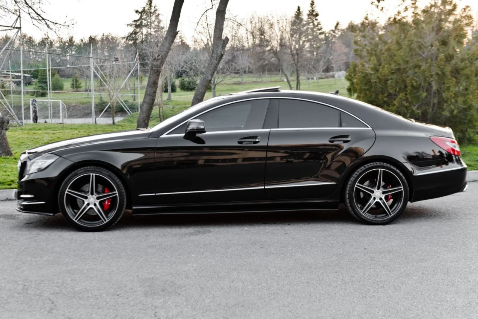 Mercedes-Benz CLS 350 Напълно Обслужен, снимка 7 - Автомобили и джипове - 51458968