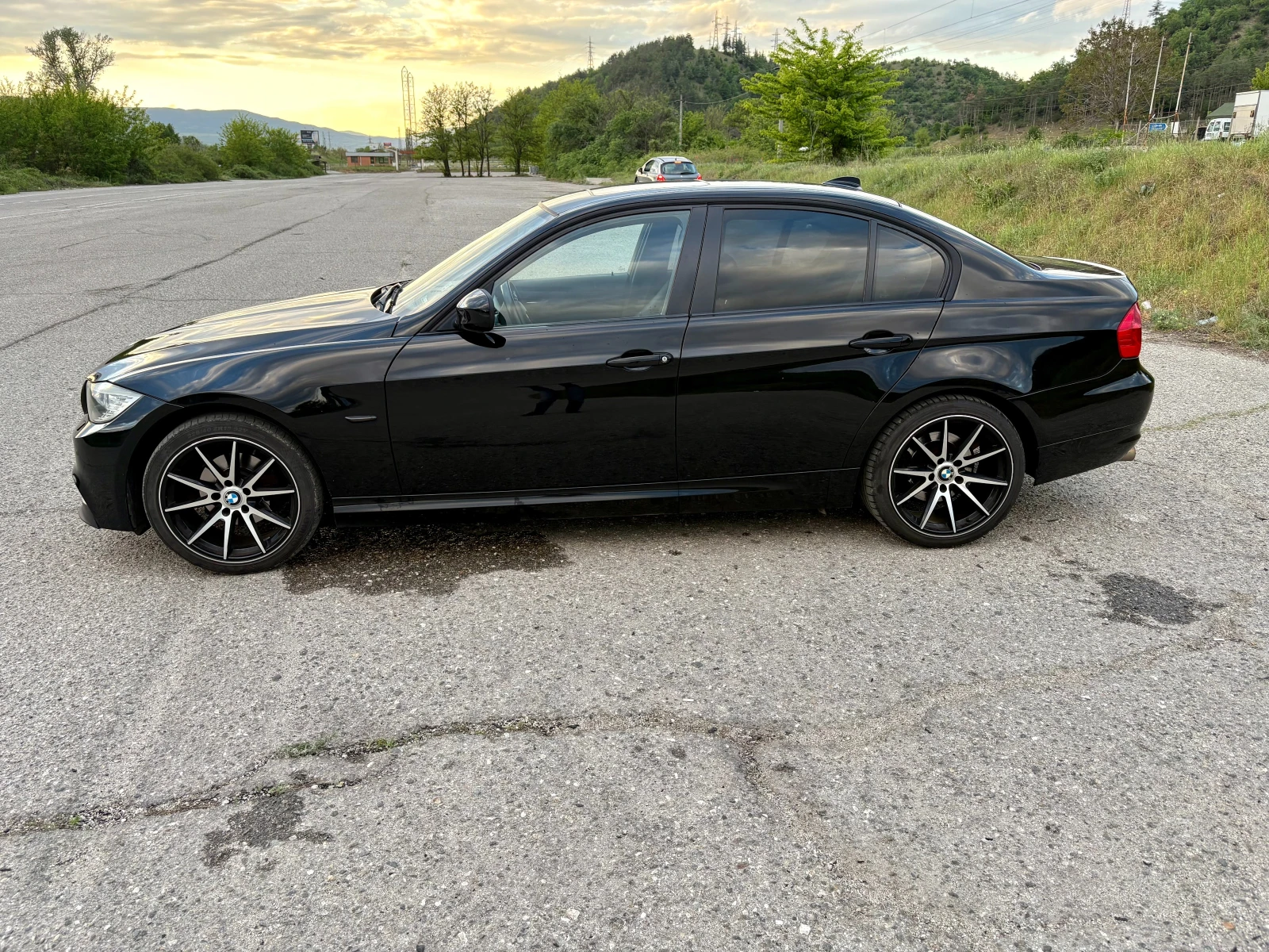 BMW 320  - изображение 10