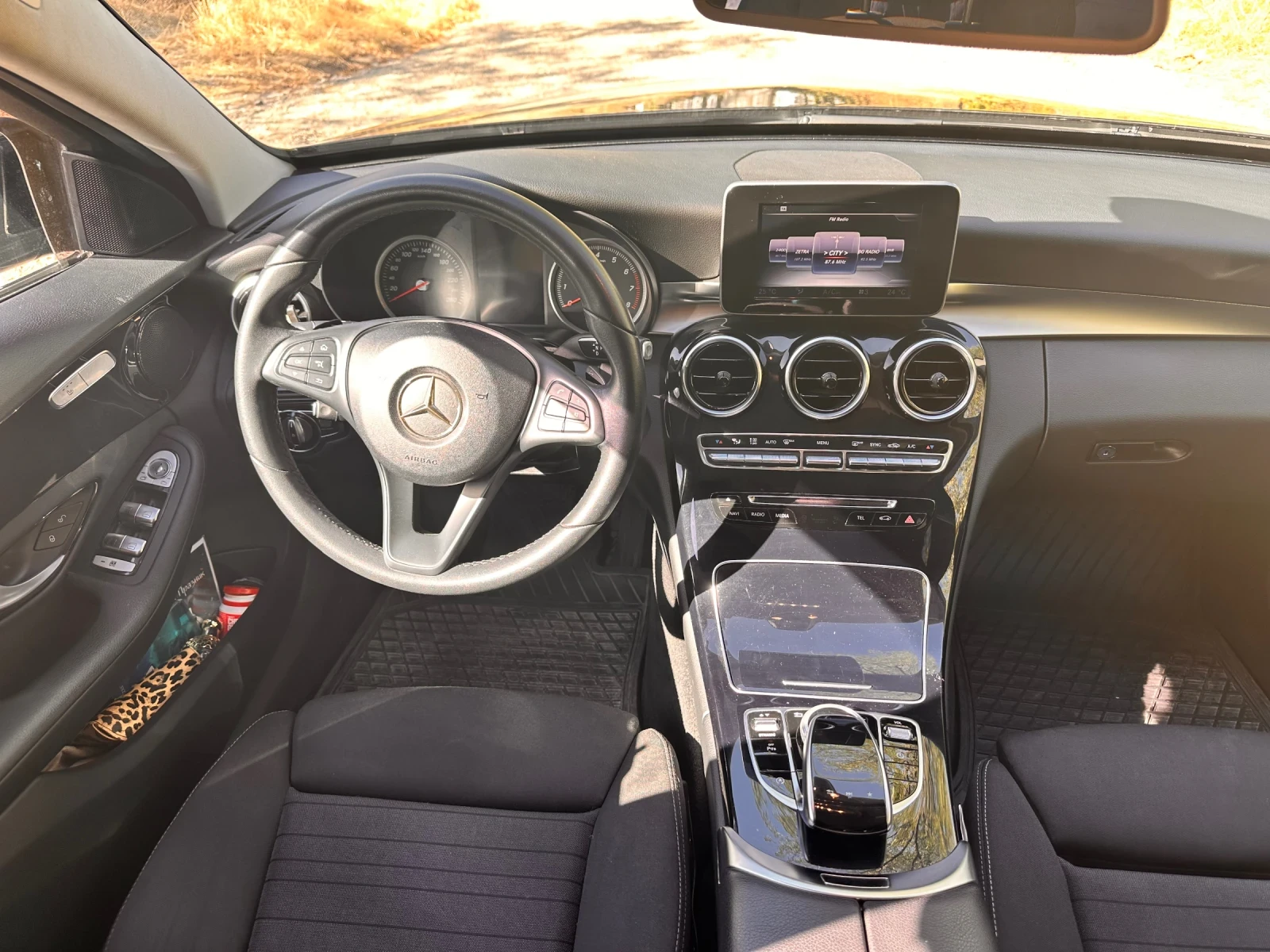 Mercedes-Benz C 300 W205 - изображение 7
