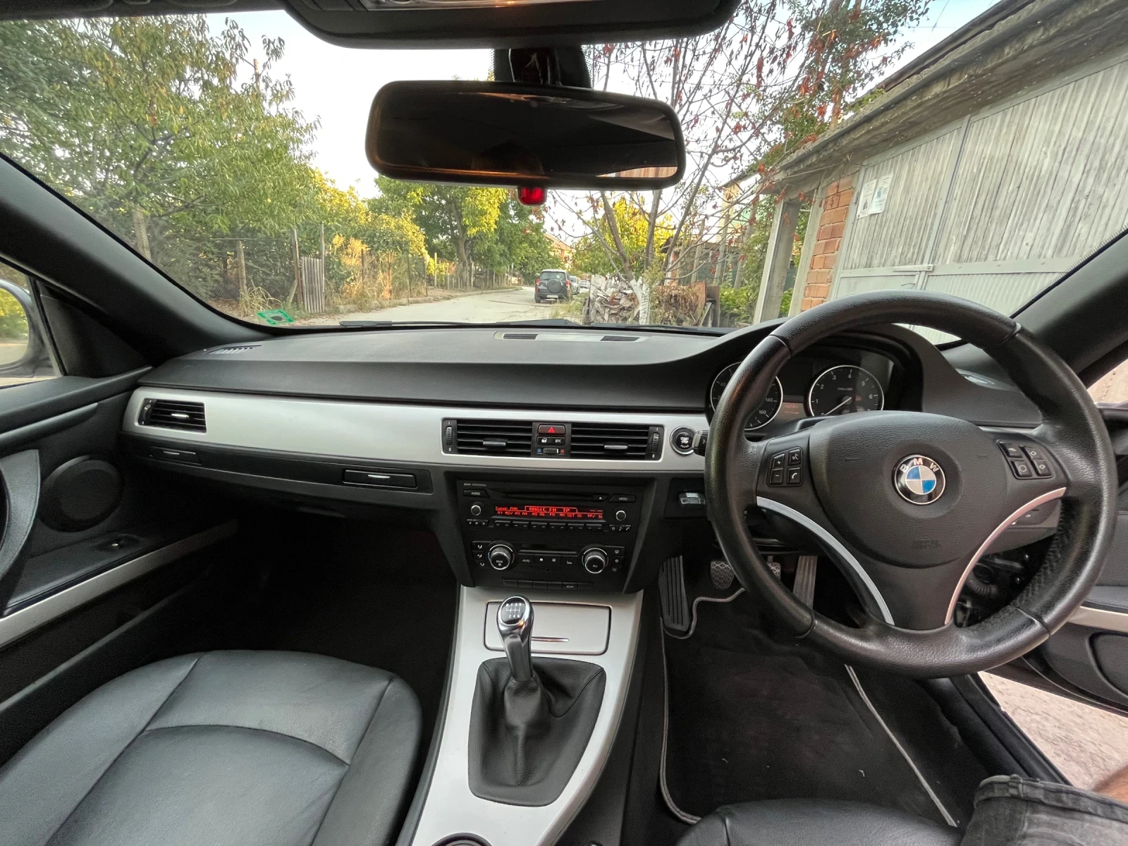 BMW 320 320i - изображение 10