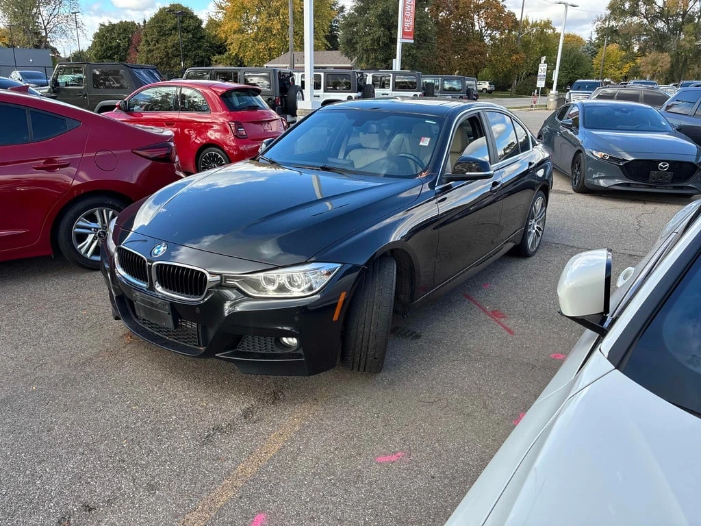 BMW 335 * 335i xDrive * CARFAX *    | Mobile.bg   1