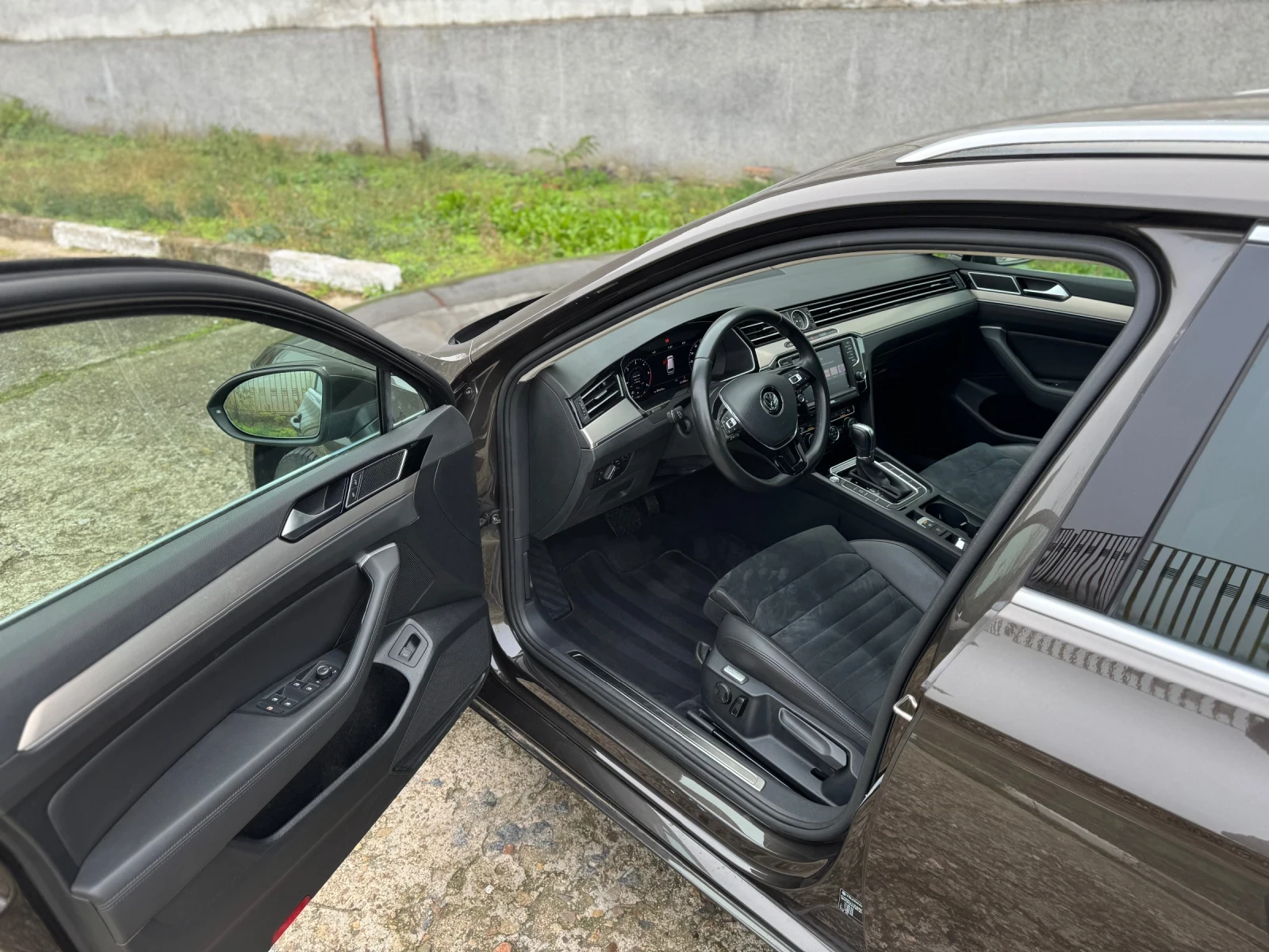 VW Passat 2.0TDI HIGHLINE VIRTUAL | Mobile.bg   5