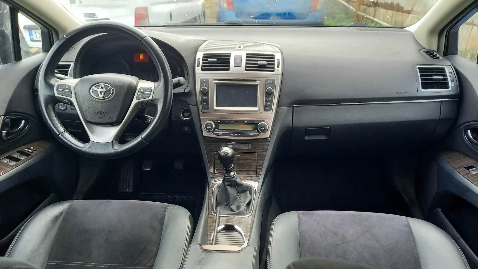 Toyota Avensis 2.0 D4D, T27 - изображение 6