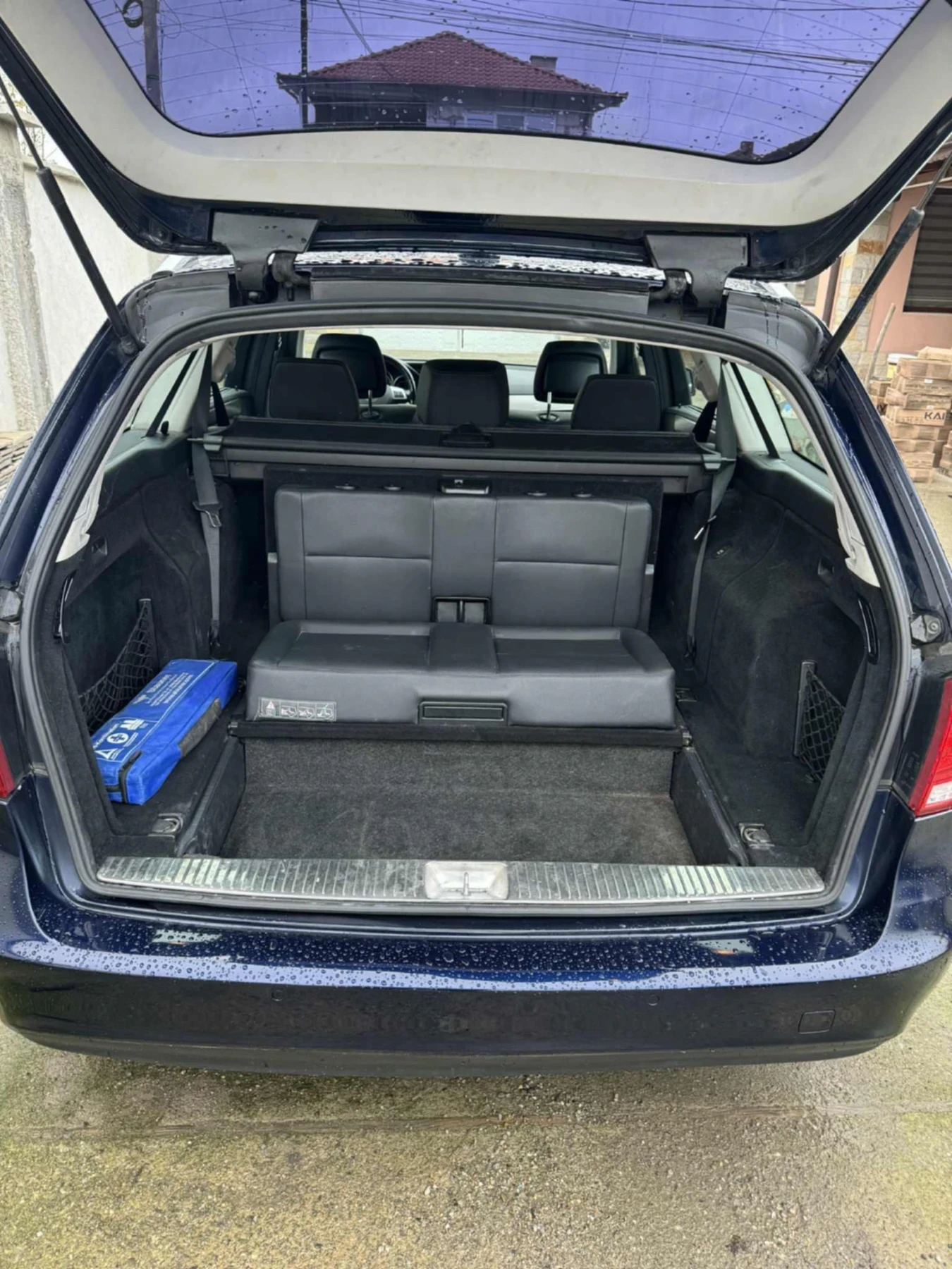 Mercedes-Benz E 220  - изображение 5