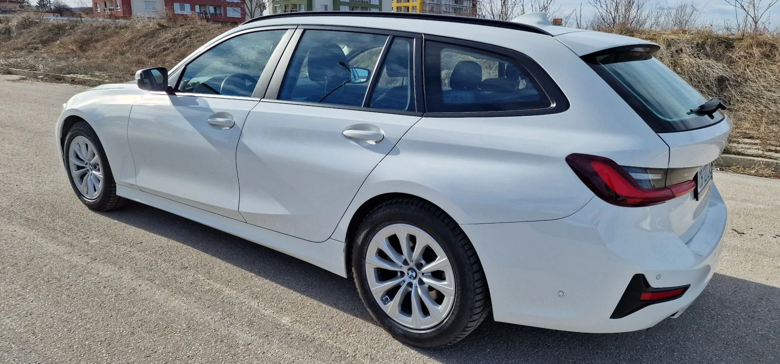 BMW 320 320D 190к.с. Реална 2022г. - изображение 6