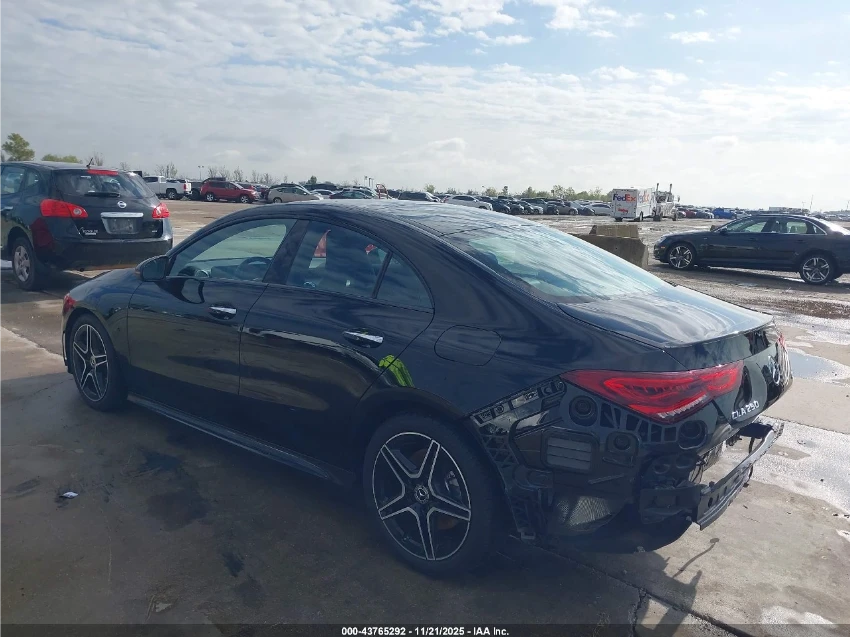 Mercedes-Benz CLA 250 AMG-PACK* DIGITAL* 4MATIC* ПОДГРЕВ* M.ТОЧКА. - изображение 4