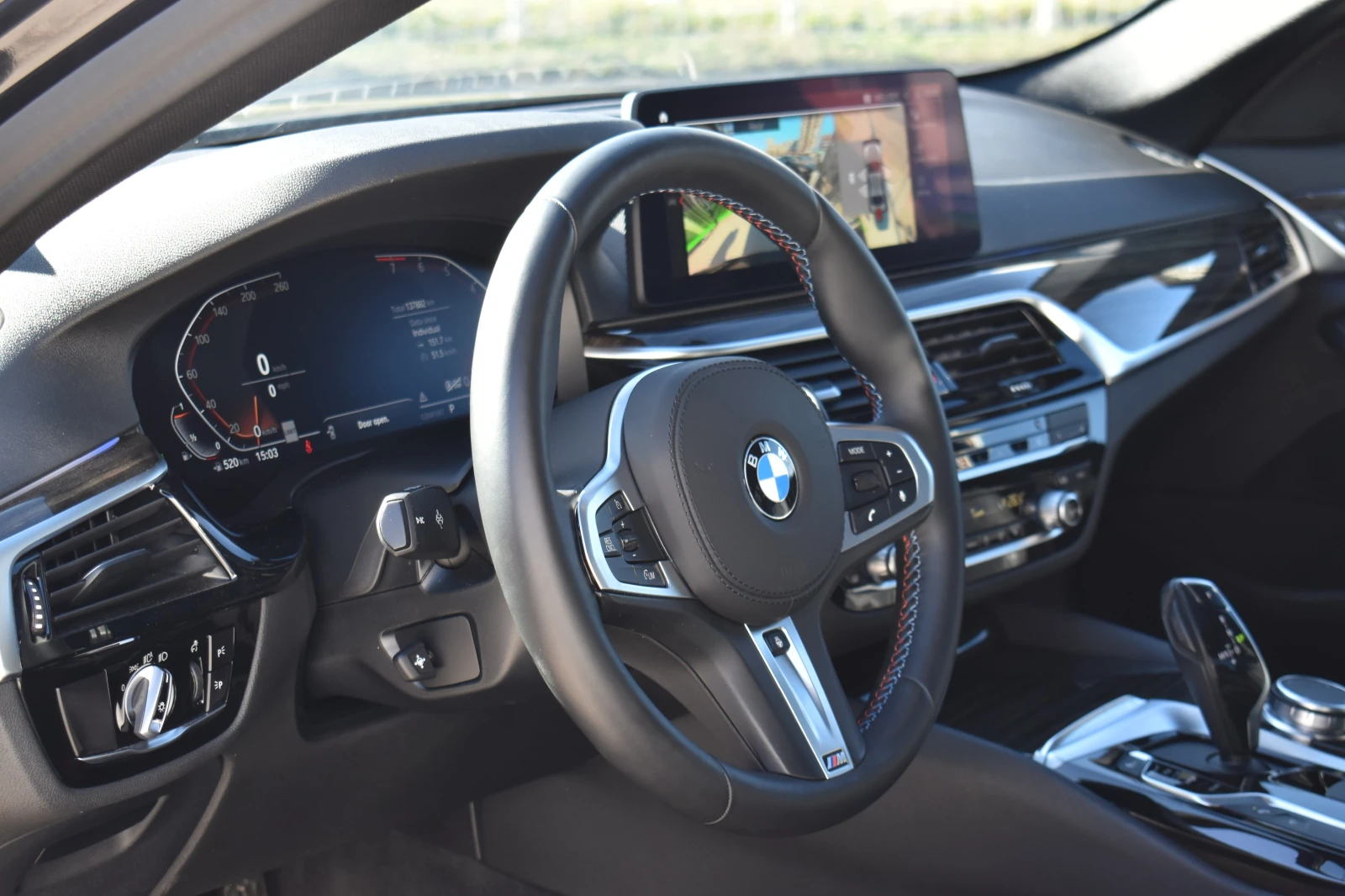 BMW 540 M-PACKET* LASER-HEAD* LIGHT* DIGITAL* AMBIENT* 360, снимка 9 - Автомобили и джипове - 53784438