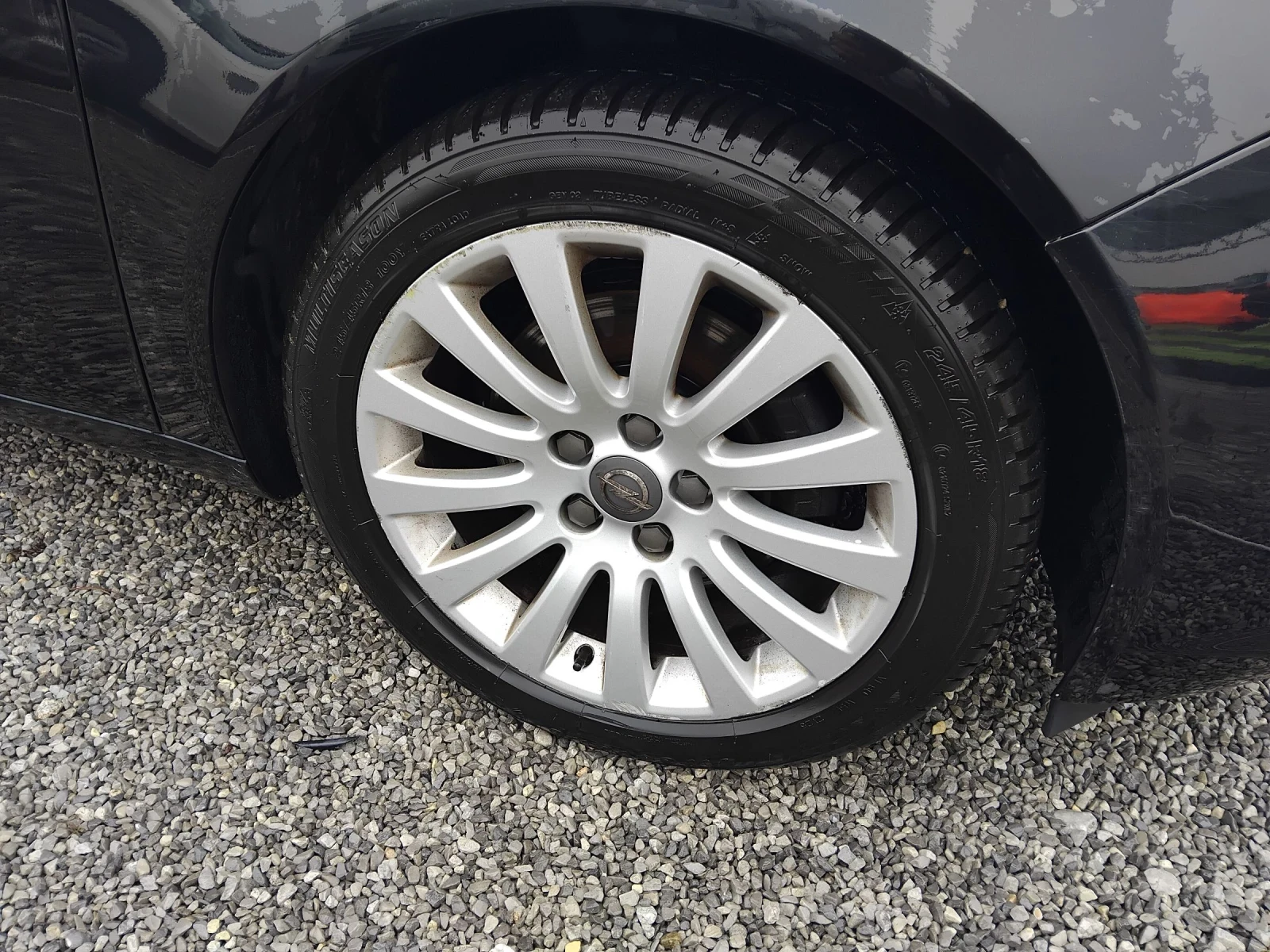 Opel Insignia 2.0CDTi160ксНави, снимка 13 - Автомобили и джипове - 54007726