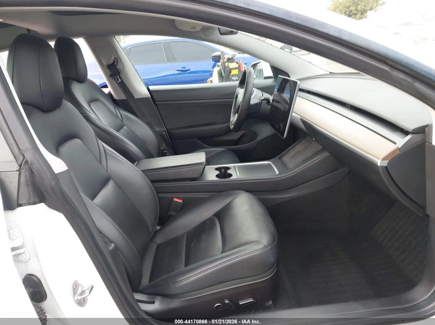 Tesla Model 3 Standard Range Plus Rear-Wheel Drive | Mobile.bg � ����������� 5