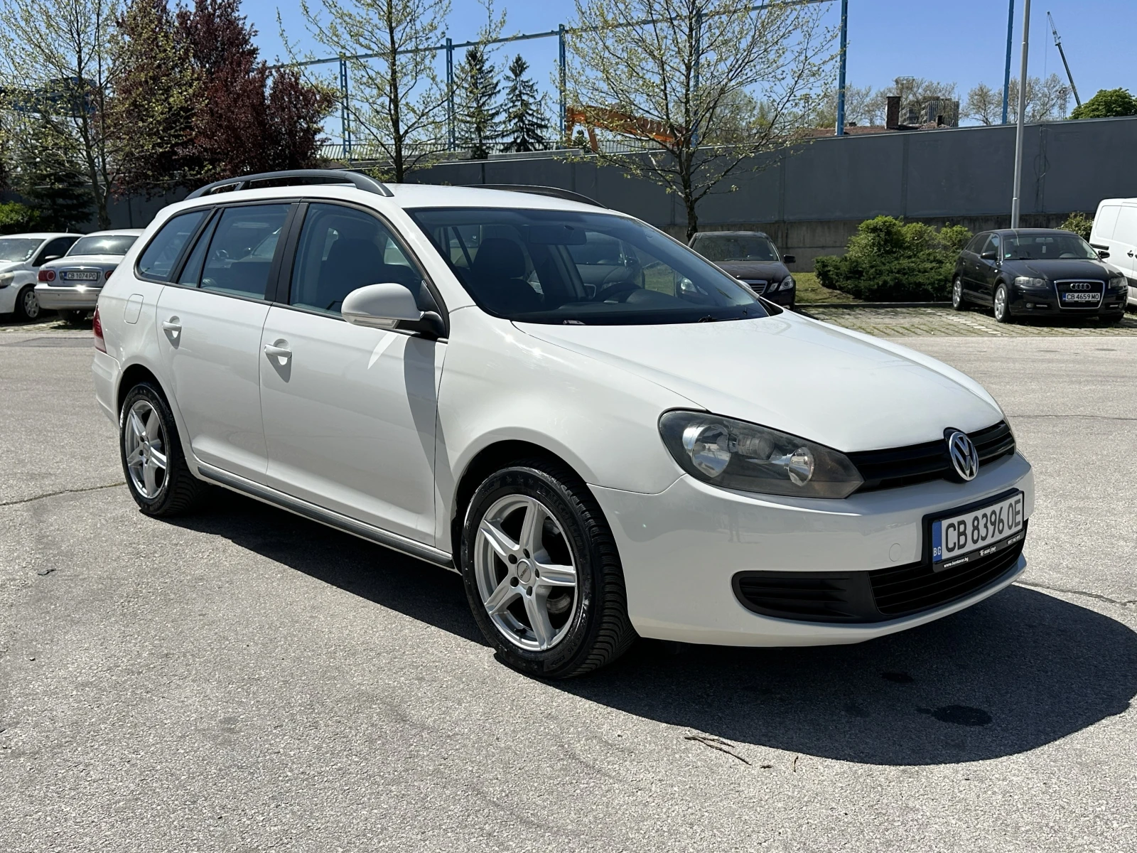 VW Golf, снимка 6 - Автомобили и джипове - 54355782